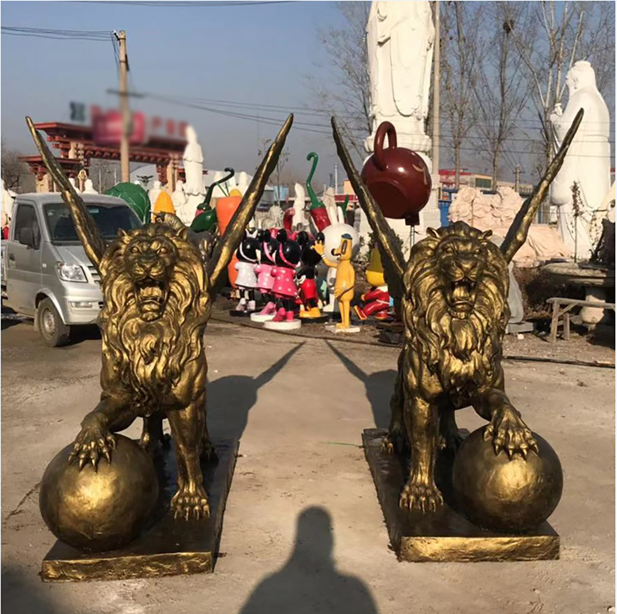 ទំហំធំ Fiberglass Pair Of Flying Lion Scu (3) ១