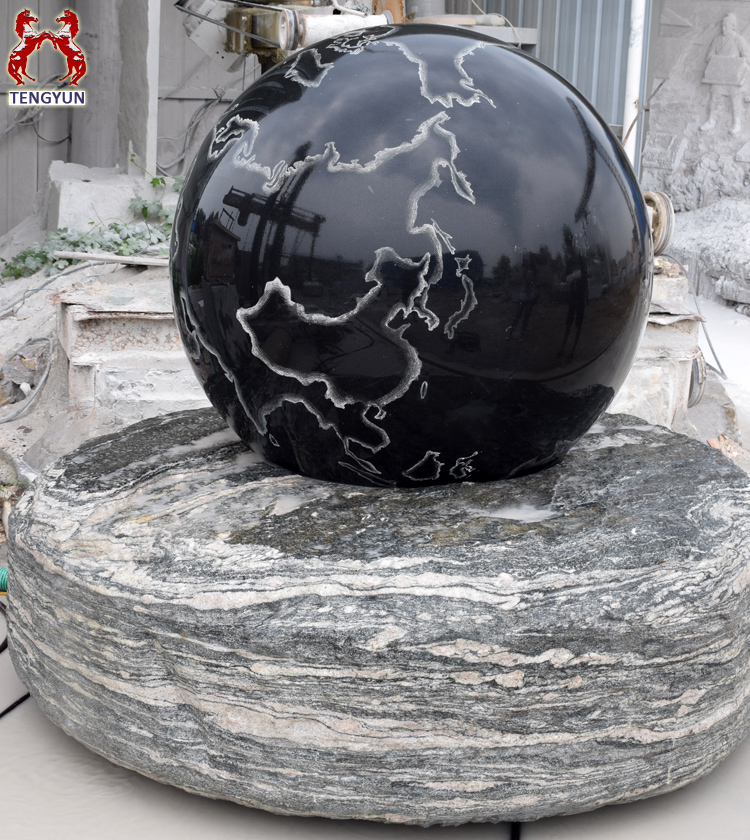 Fonte de água de esfera Fengshui giratória de granito preto tamanho grande ao ar livre (3)