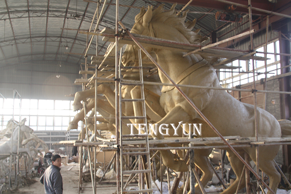 Outdoor Bronze Horse Statue - Large &#038; Custom Sculptures