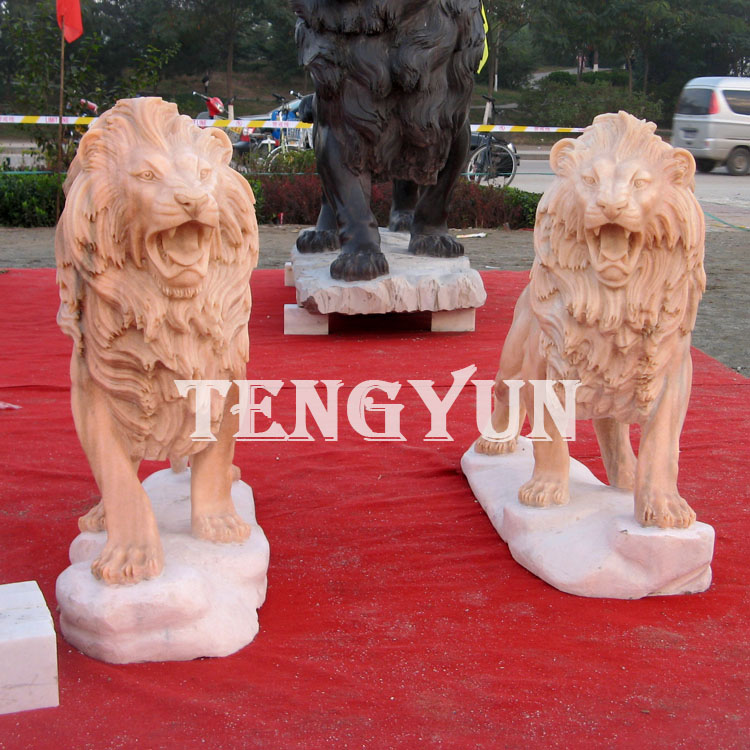 Majestic Large Outdoor Lion Statues | Durable Stone Garden Art