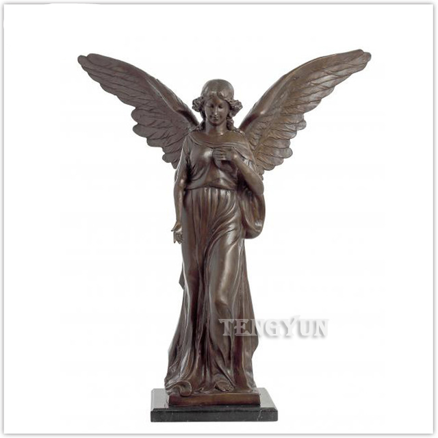 Angel Flying Statue &#038; Garden Figurines: Serene Additions to Outdoor Spaces