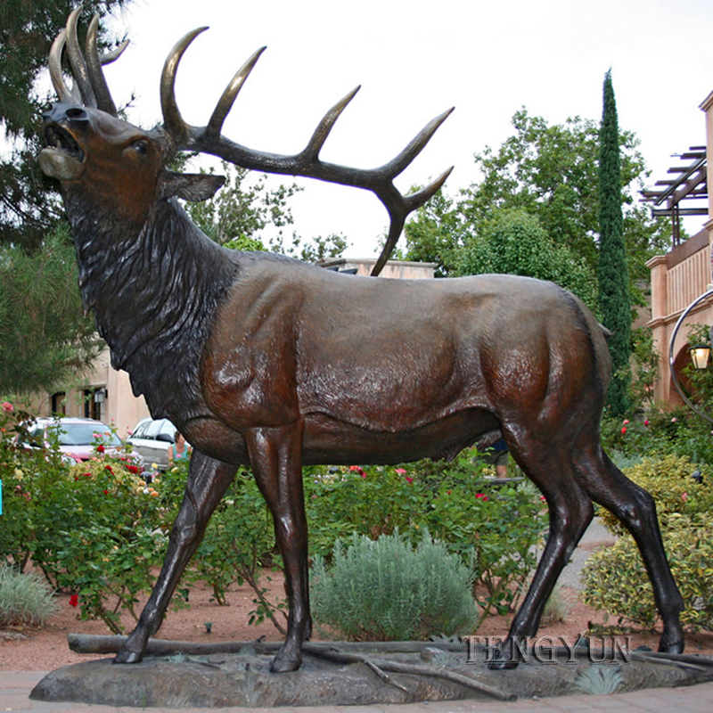 Bronze Deer: Timeless Sculptural Accents for Elevating Outdoor and Indoor Spaces