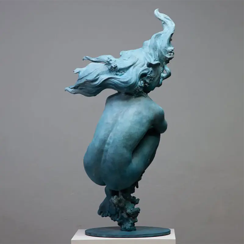 Custom Famous Life Size Bronze Nude Female Squatting Statue Naked Lady Sculptures