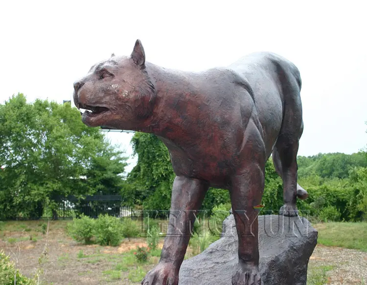 Cute Animal Home Decorative Relaxing Domestic Cat Sculpture Life Size Animal Brass Statues For Sale