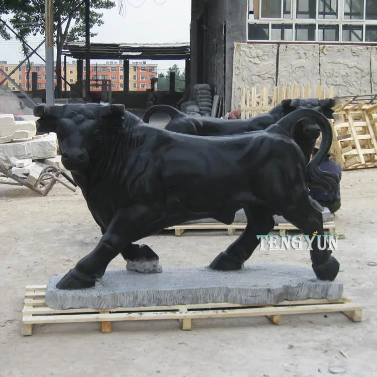 Life Size Marble Bull Sculpture For Garden Decoration