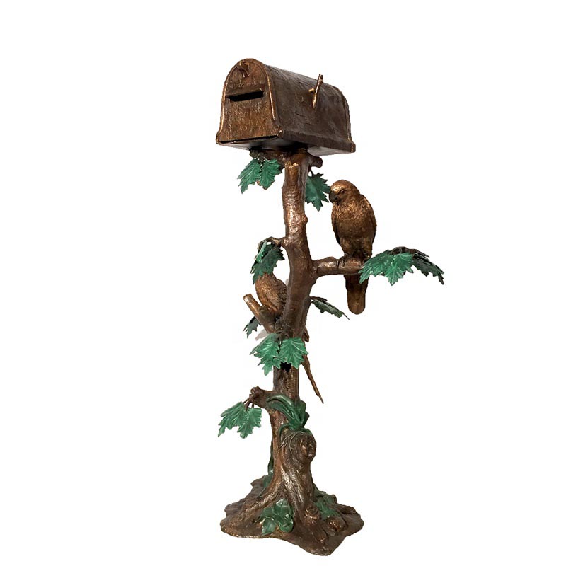 mailbox statue (5)