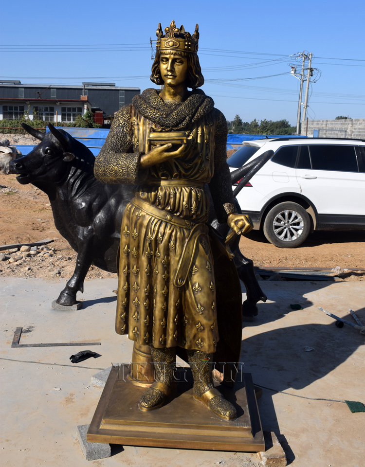 Bronze cast France emperor statue
