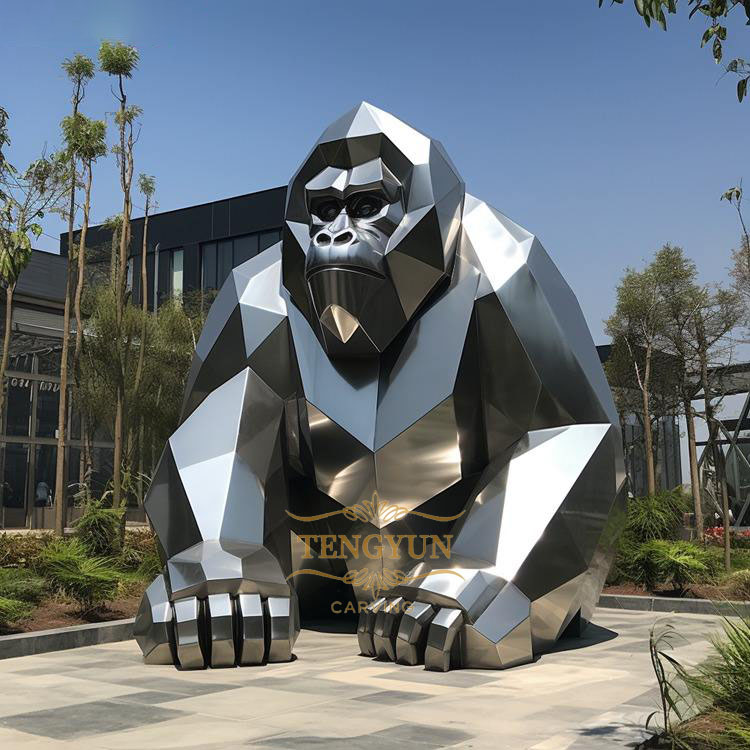 https://www.firststatue.com/geometric-stainless-steel-king-kong-sculpture-mirror-polished-gorilla-statue-for-sale-product/