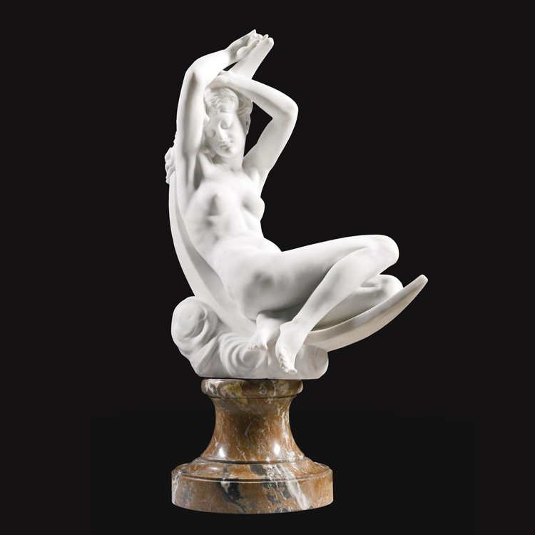 nude girl
