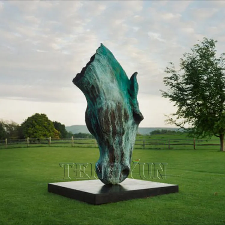 bronze horse head
