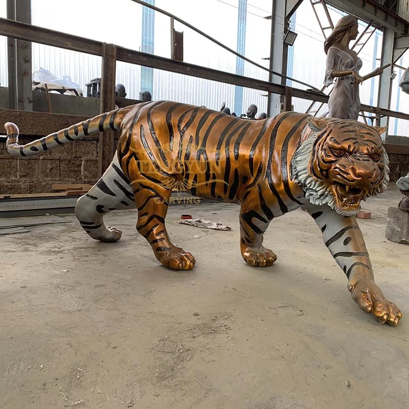 Lifellike Pair of Bronze Tiger Sculptures Outdoor Decoration