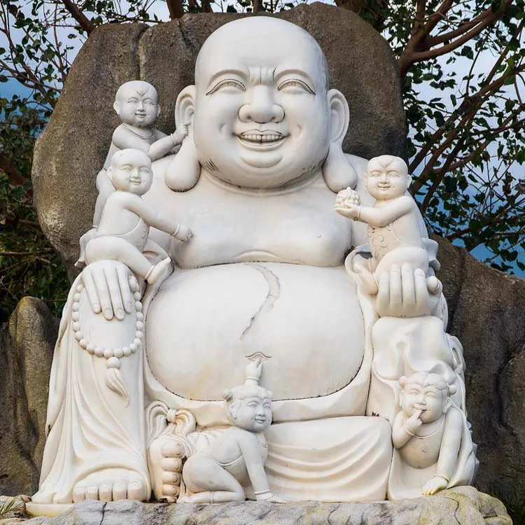 laughing buddha statue