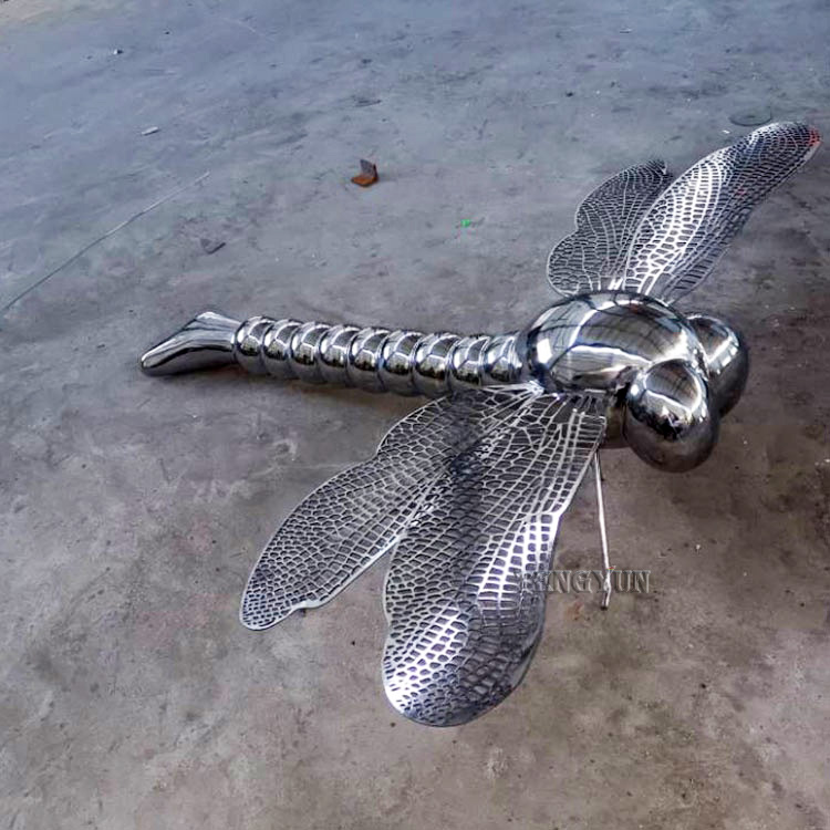 Big size outdoor decorative metal insect statue mirror polished dragonfly stainless steel sculpture (2)