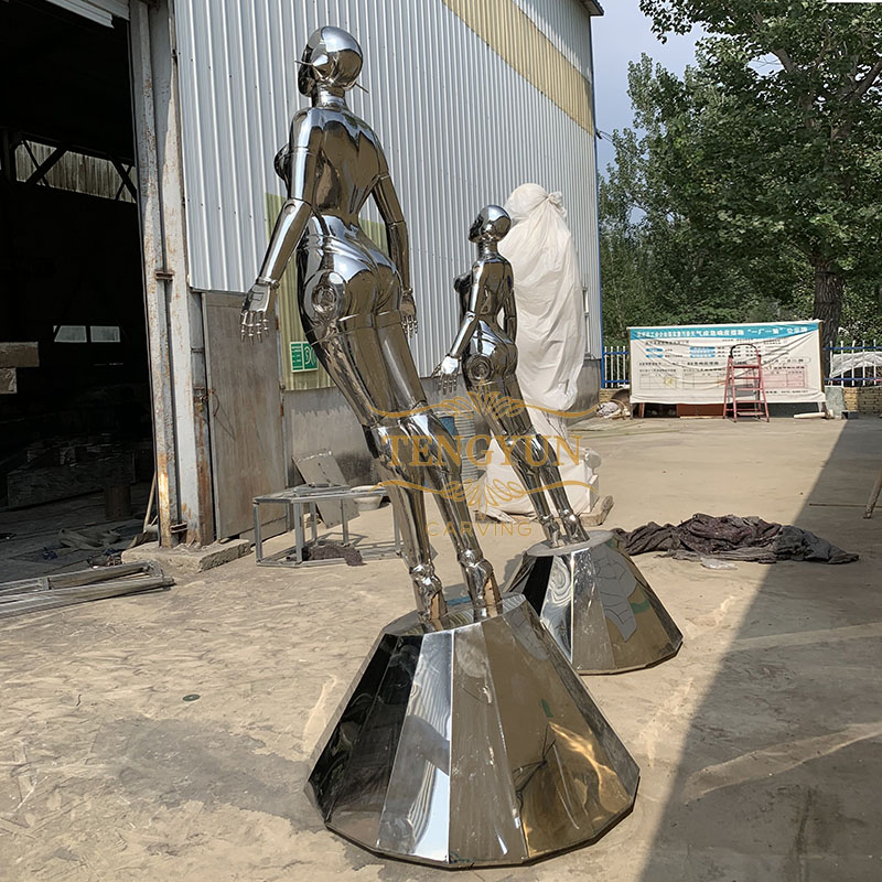 Custom made famous Hajime Sorayama modern stainless steel robot statues for sale (6)