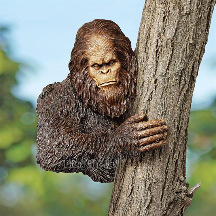 Garden outdoor life size gorilla sculpture Yeti bigfoot bronze statue for sale (1)