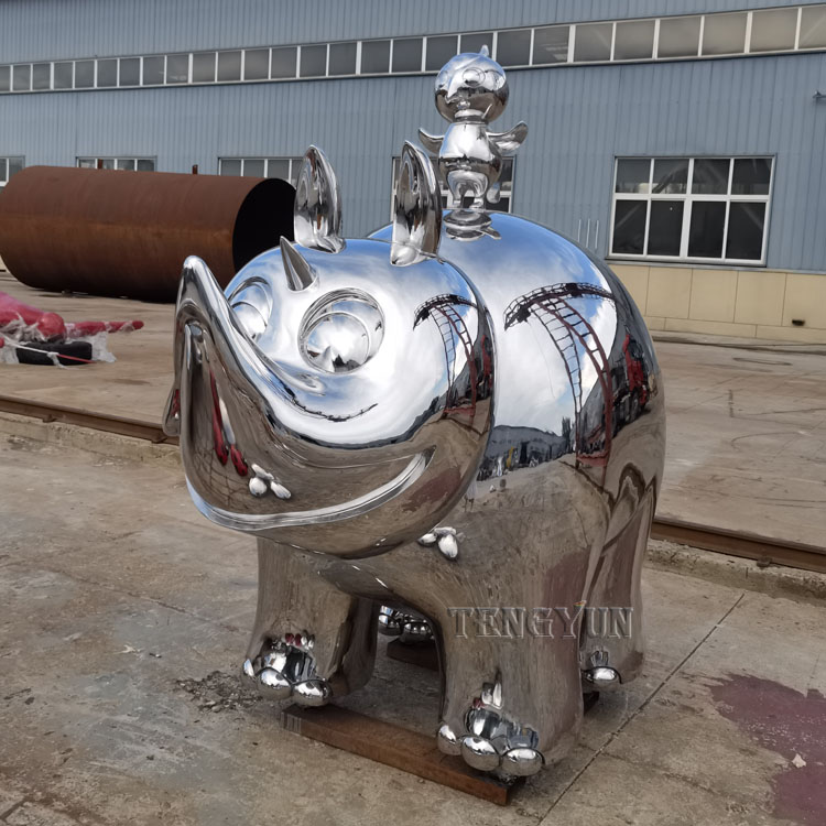 Garden outdoor mirror polished big animal carton rhinoceros and bird stainless steel sculpture (2)