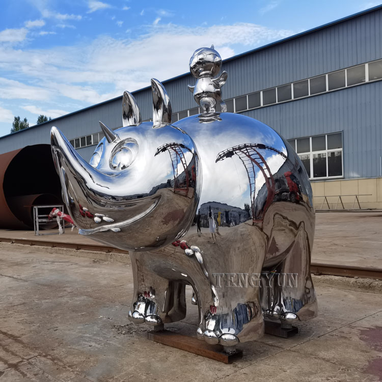 Garden outdoor mirror polished big animal carton rhinoceros and bird stainless steel sculpture (3)