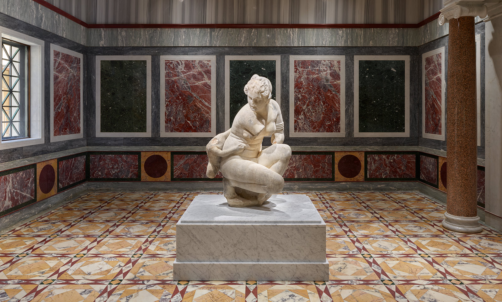 History-Rome-Roman-Greek-Greece-Venus-Sculpture