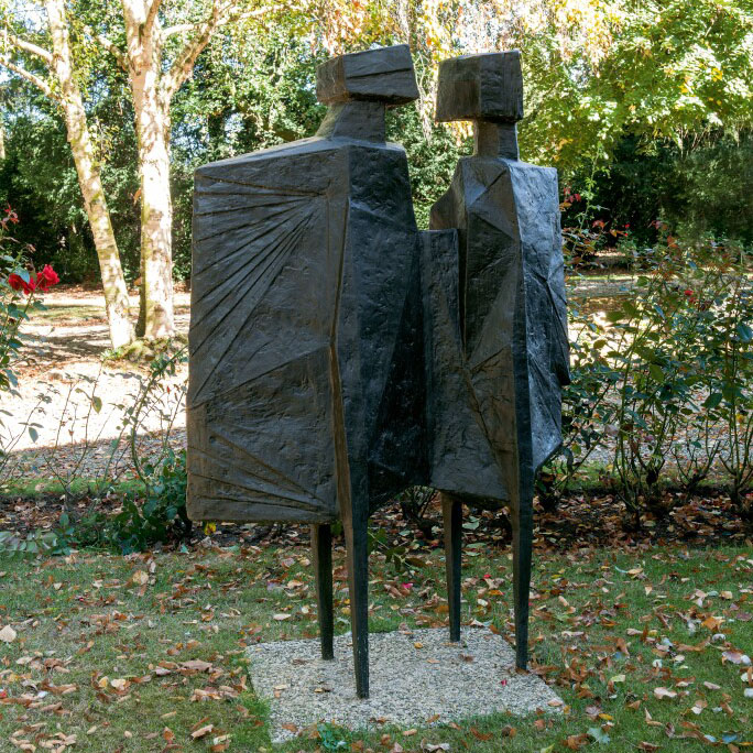 Lynn Chadwick sculpture