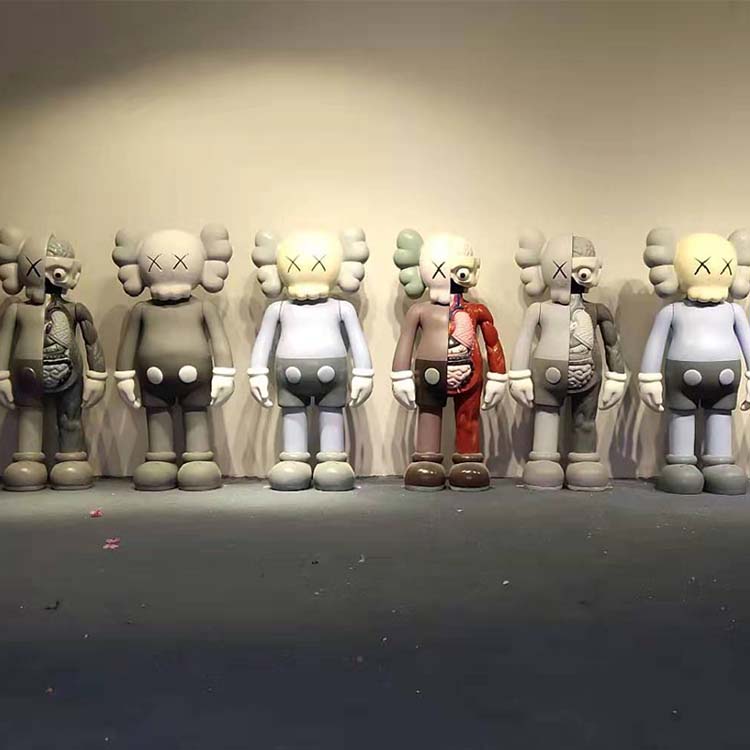 kaws sculptures in stock with cheap price