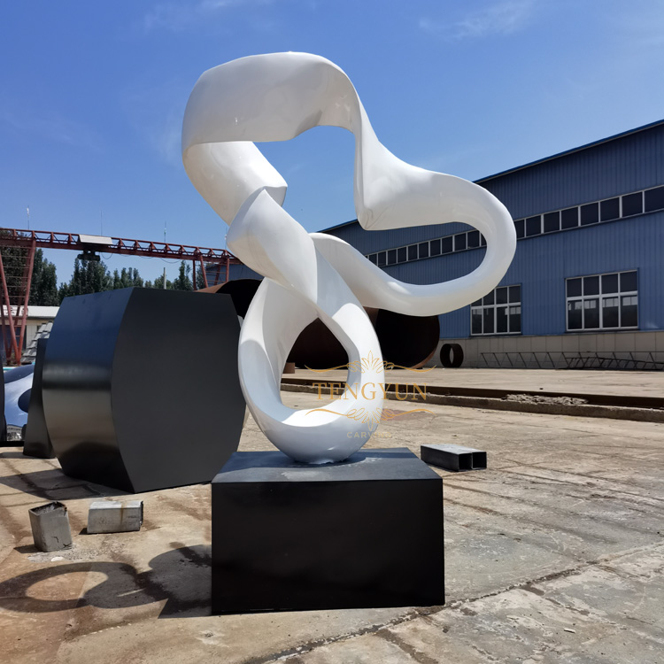 Out Door China Metal Modern Abstract White Color Stainless Steel Sculpture (1)
