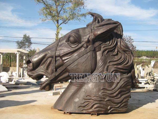 Tengyun carving bronze horse head sculpture
