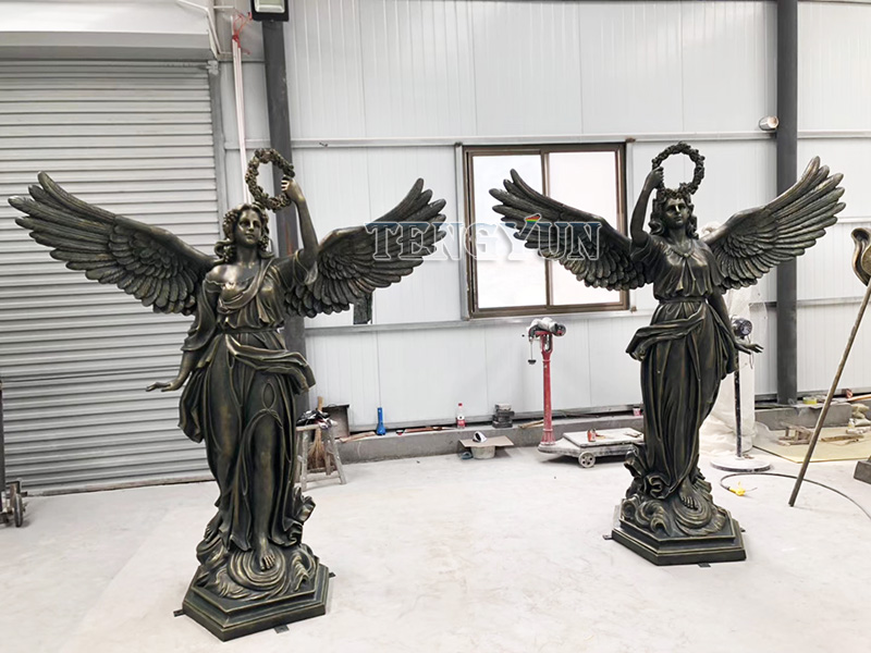 big size fiberglass angel sculpture with big wings