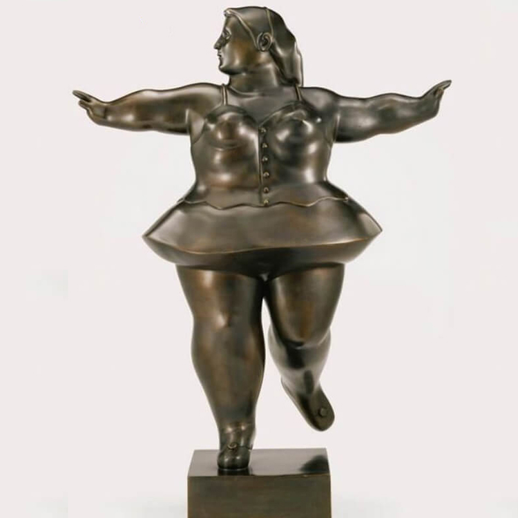 bronze fat lady (2)