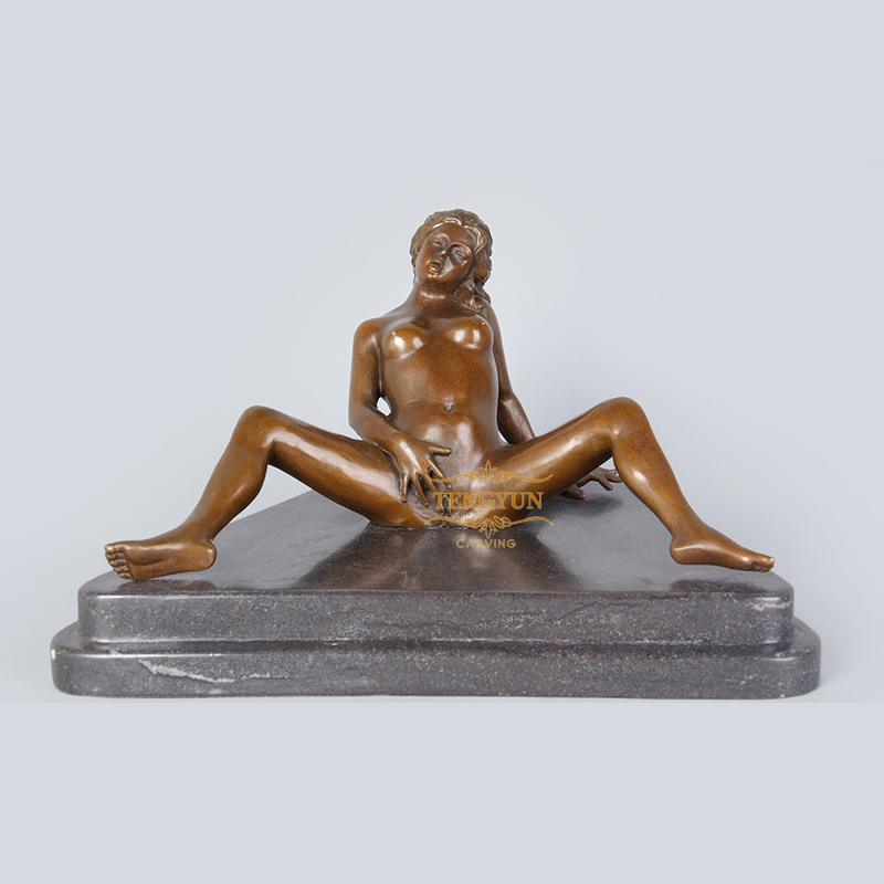 bronze nude statue (23)