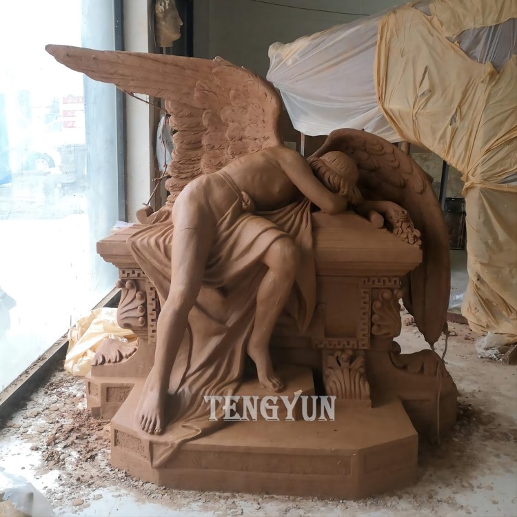 clay model of marble sad angel statue for cemetery (1)(1)