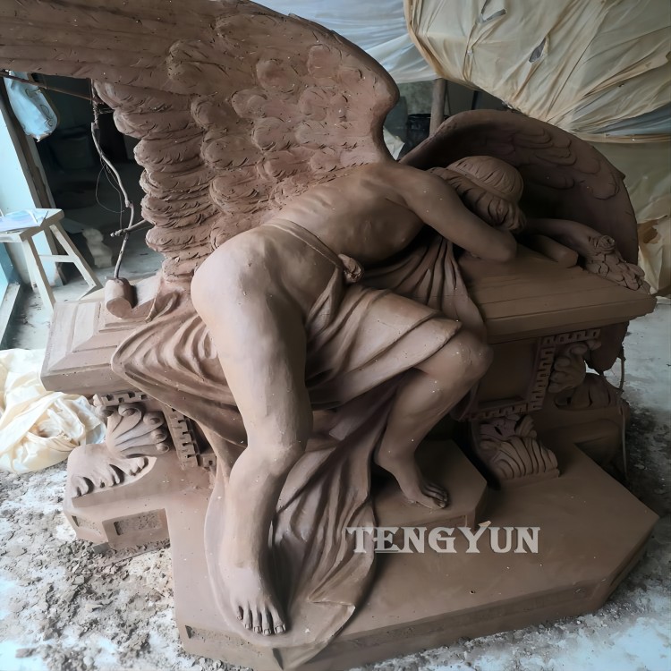 clay model of marble sad angel statue for cemetery (2)(1)