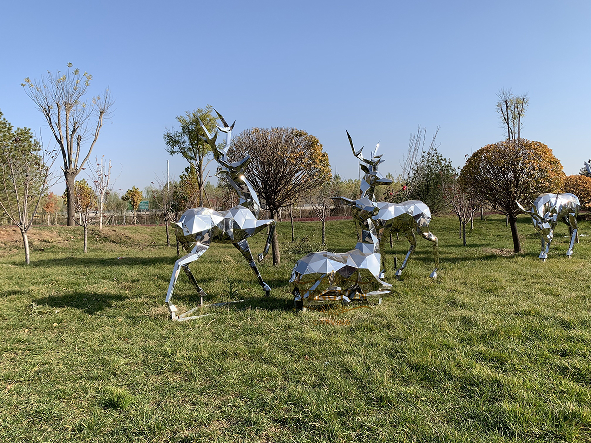 stainless steel abstract deer statue