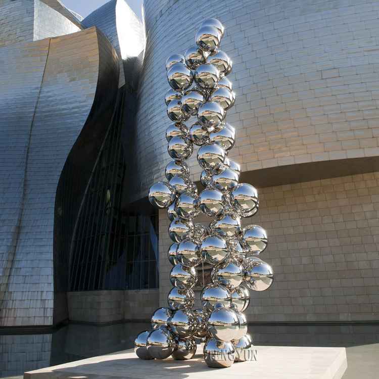stainless steel bilbao tall tree and the eye sculpture (3)