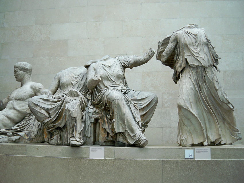 three-headless-roman-statue-roman-sculpture